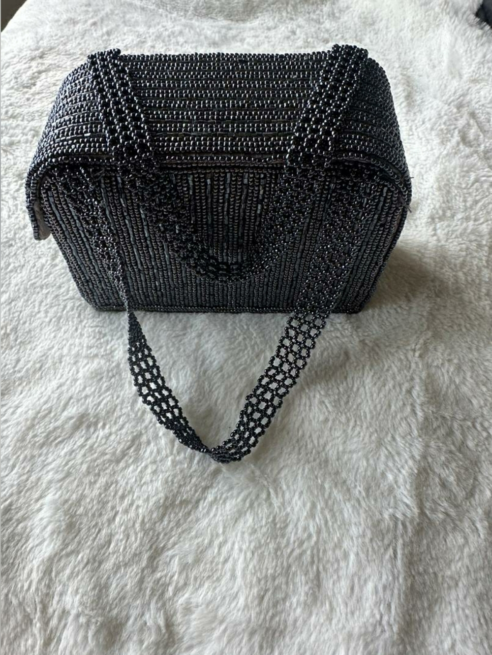 US PAT 4453294 Magnetic Snap Design La Regale LTD Style 2127 Small Bag